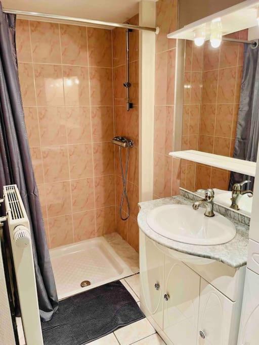 S'Hiesele Petite Maison Alsacienne Typique Ittenheim ภายนอก รูปภาพ